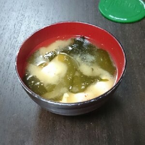 こんな食べ方はいかが？ごま豆腐のみそ汁